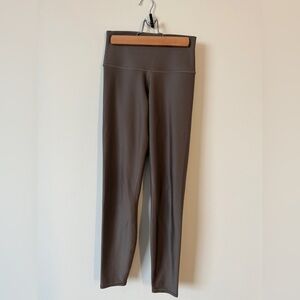Alo 7/8 High-Waist Airlift Legging in Olive Tree
